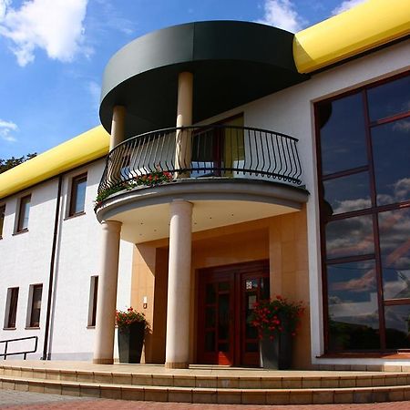 Hotel Malwa Ostrów Wielkopolski Exteriör bild